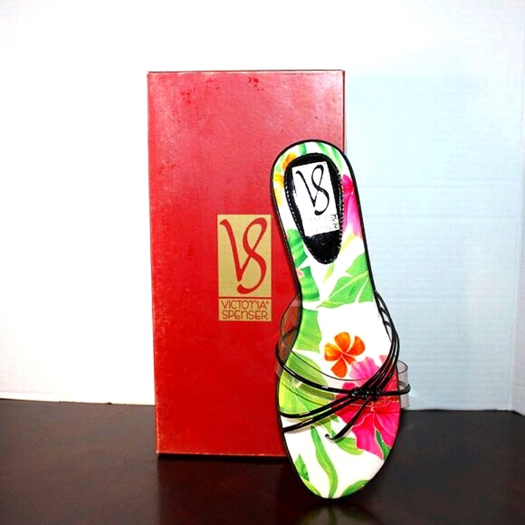 ✨ Victoria Spenser Cleary Cute Sandals | Size 8 | Floral Slide | New in Box - Picture 6 of 12
